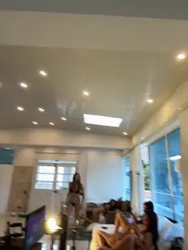 Snapshot of Melody-baby chatting on September 2025 10:36:01 PM Melody-baby online show from September 2025 10:36:01 PM