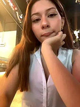 Melody-baby online show from December 2025 09:35:01 PM