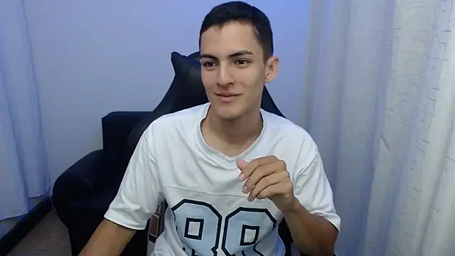 Matiius18 online show from February 2026 02:03:02 PM