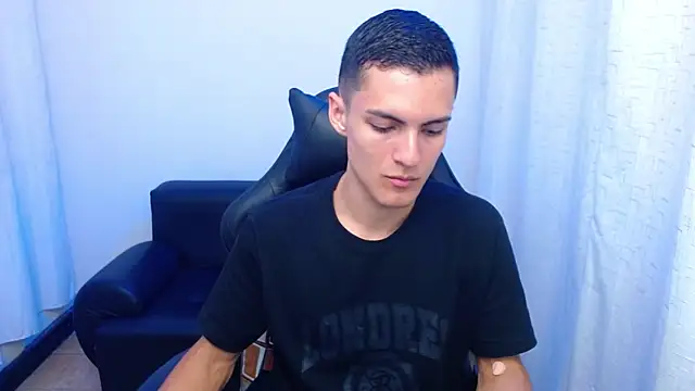 Matiius18 online show from March 2026 02:12:02 PM