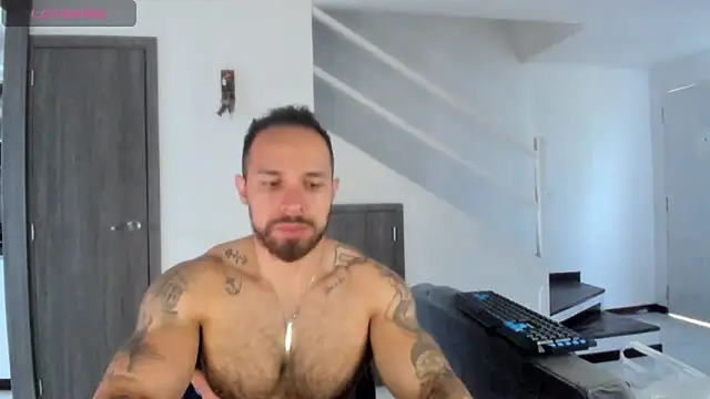 Snapshot of mason_fit chatting on April 2026 12:50:01 PM mason fit online show from April 2026 12:50:01 PM