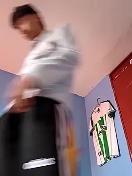 Snapshot of Rolito69 chatting on October 2025 09:37:01 PM Rolito69 online show from October 2025 09:37:01 PM