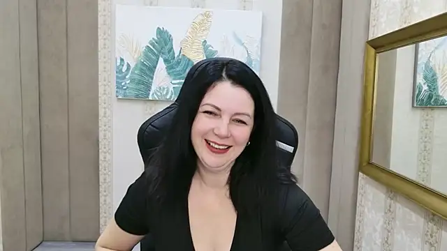 Nina Stane online show from December 2025 05:28:01 AM