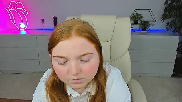 KattyRose8 online show from September 2025 12:05:01 PM