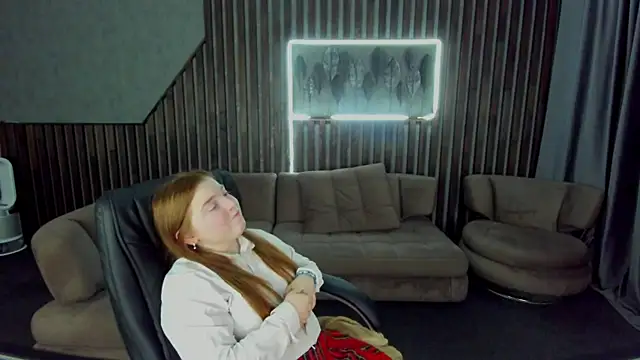 KattyRose8 online show from November 2025 06:30:01 AM