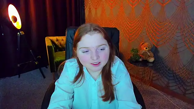 Snapshot of KattyRose8 chatting on April 2026 05:58:01 PM KattyRose8 online show from April 2026 05:58:01 PM