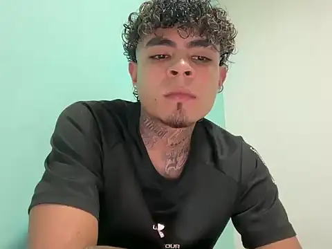 freyva online show from April 2026 12:19:01 AM