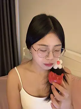 Ella-A9 online show from September 2025 05:07:01 AM