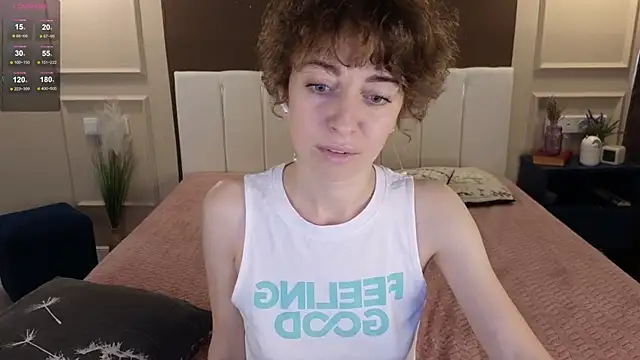 Snapshot of daniellia_ chatting on September 2025 08:14:01 AM daniellia  online show from September 2025 08:14:01 AM
