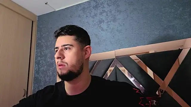 ryan evanss online show from December 2025 09:59:01 AM