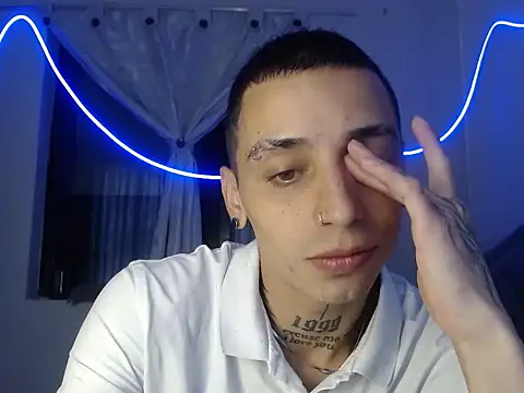 Snapshot of xalejo_max chatting on September 2025 03:14:01 PM xalejo max online show from September 2025 03:14:01 PM