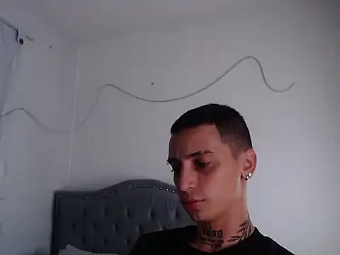 Snapshot of xalejo_max chatting on September 2025 02:53:01 PM xalejo max online show from September 2025 02:53:01 PM