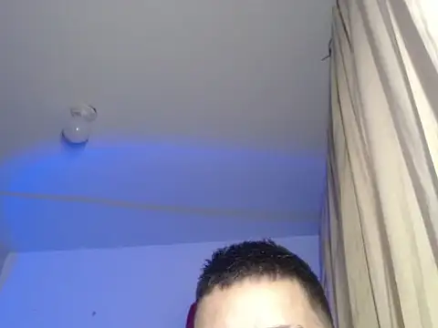 Snapshot of xalejo_max chatting on October 2025 04:08:01 PM xalejo max online show from October 2025 04:08:01 PM