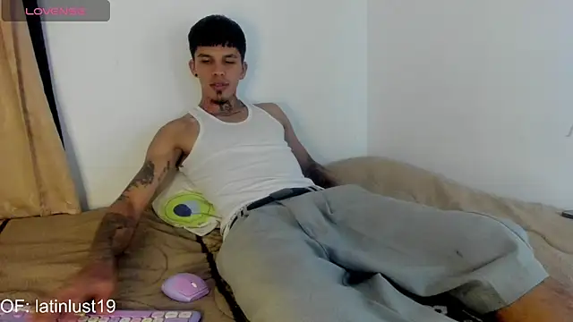 Savajelust online show from June 2026 10:16:01 PM