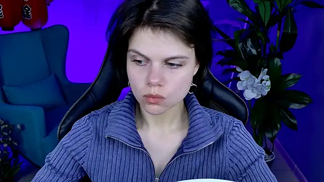 EllieMurler online show from September 2025 09:11:02 AM