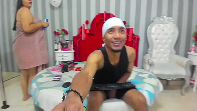 Snapshot of CaroyAndy chatting on March 2026 12:34:01 PM CaroyAndy online show from March 2026 12:34:01 PM