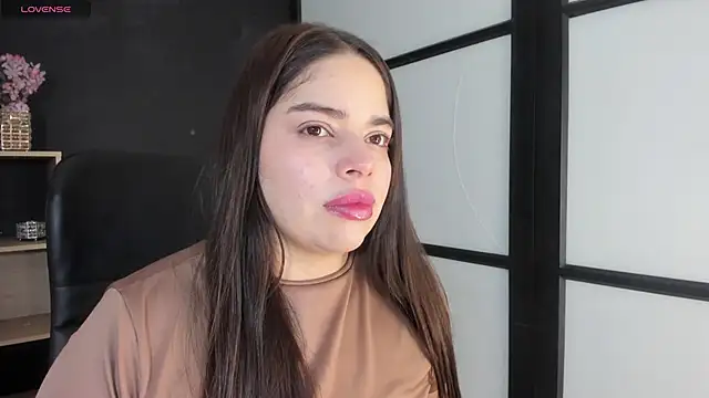 sunnypaytton online show from October 2025 12:55:02 PM