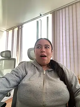 Zoey thompson online show from March 2026 10:13:01 PM