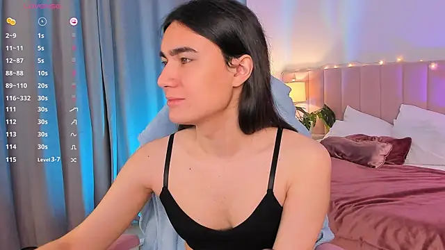 Snapshot of HeyAlena chatting on September 2025 06:06:01 AM HeyAlena online show from September 2025 06:06:01 AM