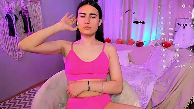 Snapshot of HeyAlena chatting on October 2025 08:09:01 AM HeyAlena online show from October 2025 08:09:01 AM