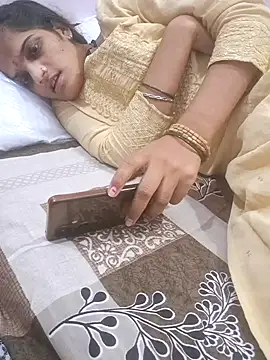 Snapshot of Sofia_kuuu chatting on November 2025 11:34:02 AM Sofia kuuu online show from November 2025 11:34:02 AM