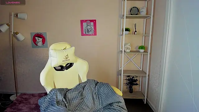 R0cket bunny online show from September 2025 12:03:02 AM