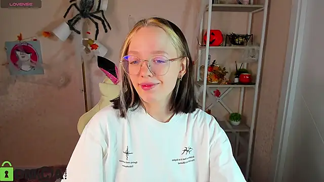 R0cket bunny online show from November 2025 01:05:02 AM