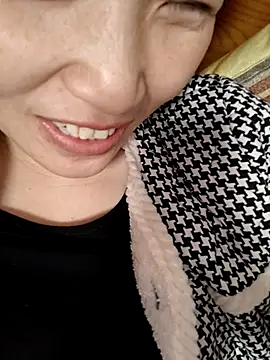 Snapshot of Haili-1 chatting on February 2026 03:10:01 PM Haili-1 online show from February 2026 03:10:01 PM