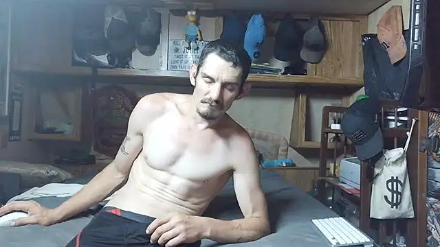 Snapshot of mike42088 chatting on June 2026 09:25:02 AM mike42088 online show from June 2026 09:25:02 AM