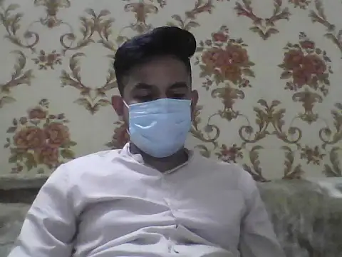 Snapshot of NIVAN_7251 chatting on November 2025 01:33:02 PM NIVAN 7251 online show from November 2025 01:33:02 PM