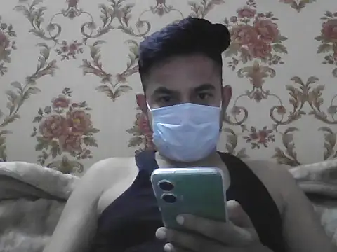 Snapshot of NIVAN_7251 chatting on November 2025 11:31:02 AM NIVAN 7251 online show from November 2025 11:31:02 AM