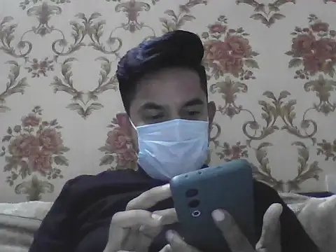 Snapshot of NIVAN_7251 chatting on November 2025 05:42:01 PM NIVAN 7251 online show from November 2025 05:42:01 PM