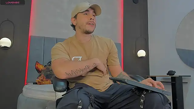 Liam walk  online show from March 2026 11:10:01 PM