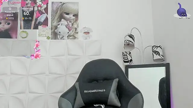 JuliethMoss online show from November 2025 03:39:01 PM