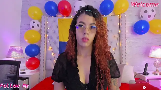 Snapshot of Pamelamiler__ chatting on July 2026 11:27:01 AM Pamelamiler online show from July 2026 11:27:01 AM