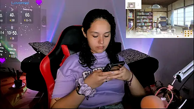 lila kitty81 online show from April 2026 06:12:01 PM