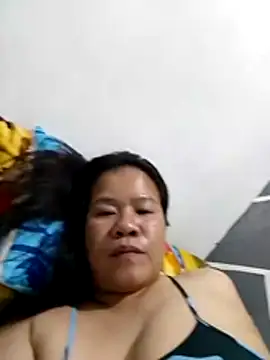 Snapshot of AsianbouncieGIRL chatting on April 2026 12:45:02 AM AsianbouncieGIRL online show from April 2026 12:45:02 AM
