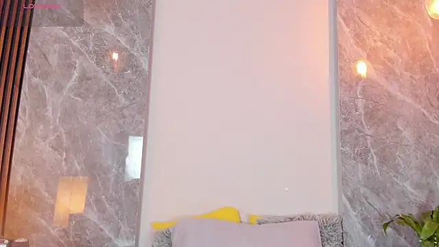 Emma hunter  online show from October 2025 03:51:02 AM