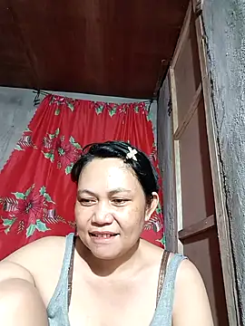 Everleigh mom online show from September 2025 10:59:01 AM