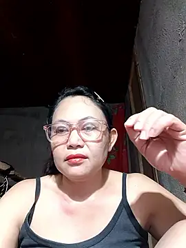 Everleigh mom online show from January 2026 04:26:01 AM