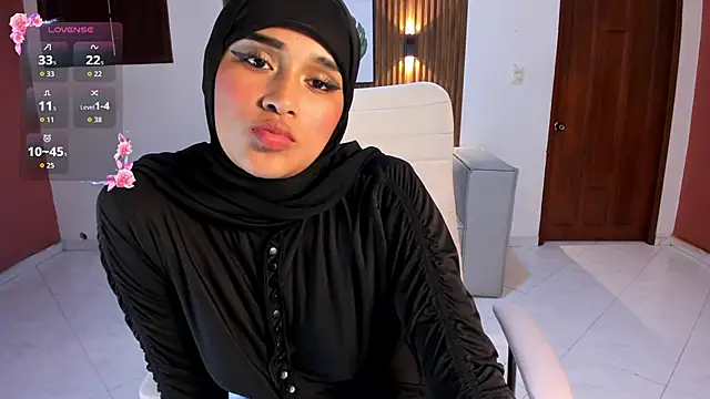 Snapshot of kayla_hasab chatting on September 2025 02:47:02 AM kayla hasab online show from September 2025 02:47:02 AM