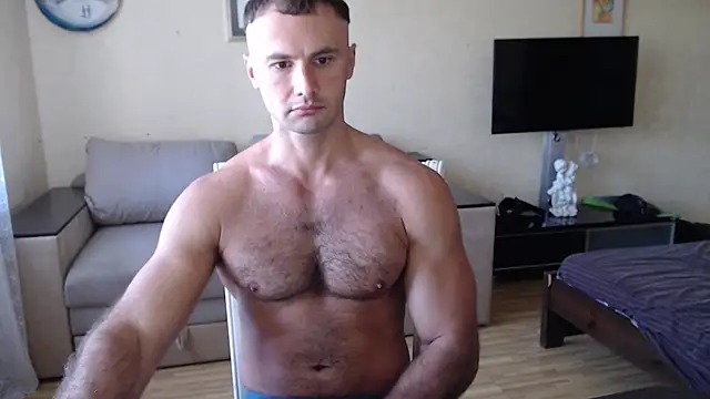 Snapshot of muscle_uncut chatting on September 2025 07:10:01 AM muscle uncut online show from September 2025 07:10:01 AM