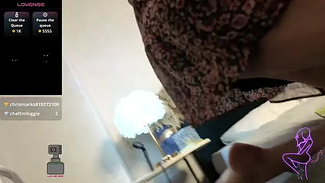 Lia Reyn online show from September 2025 02:13:02 AM