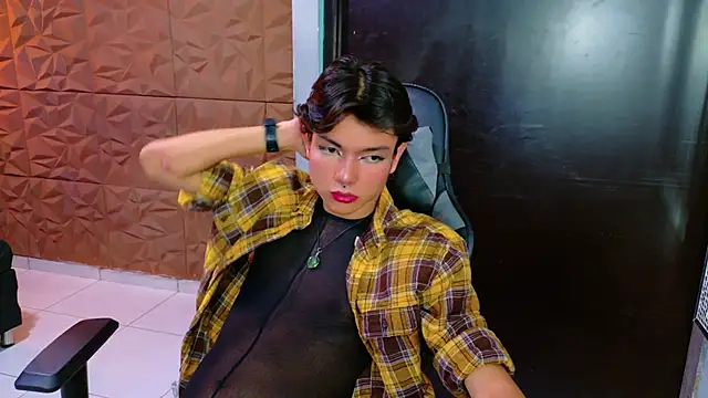 alandelrey57 online show from September 2025 04:05:01 AM