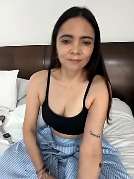 Snapshot of Cami_Konor chatting on March 2026 10:05:02 PM Cami Konor online show from March 2026 10:05:02 PM