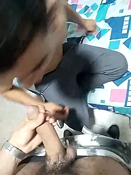 andrew colleman online show from April 2026 07:14:01 AM