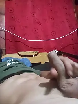 Snapshot of alexandercruz chatting on December 2025 11:45:01 PM alexandercruz online show from December 2025 11:45:01 PM