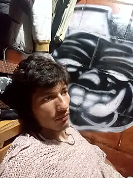 Snapshot of alexandercruz chatting on January 2026 07:24:02 AM alexandercruz online show from January 2026 07:24:02 AM