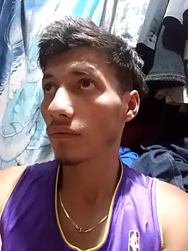 Snapshot of alexandercruz chatting on February 2026 03:01:01 AM alexandercruz online show from February 2026 03:01:01 AM