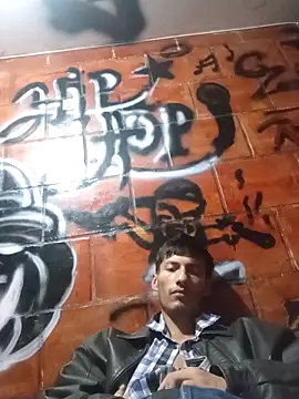 Snapshot of alexandercruz chatting on February 2026 02:19:02 AM alexandercruz online show from February 2026 02:19:02 AM